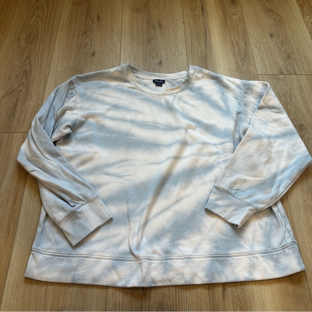 Splendid Sweatshirt - Picture 2 of 4